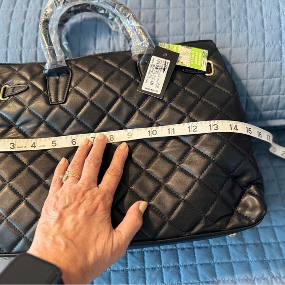 Badgley Mischka Black Quilted Satchel, a classic! - Picture 5 of 5